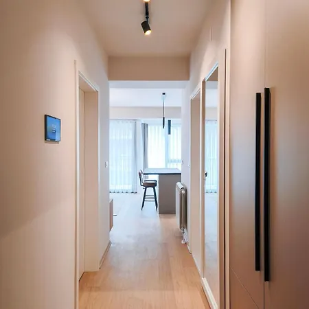 Апартаменты Debar Maalo With Private Underground Parking - Quiet Location *
